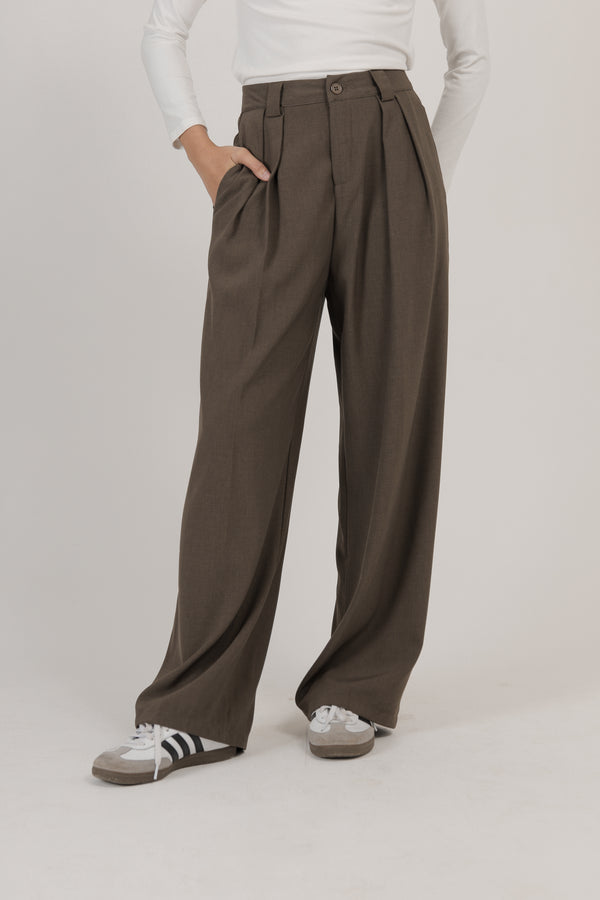 Darrah Relaxed Trousers